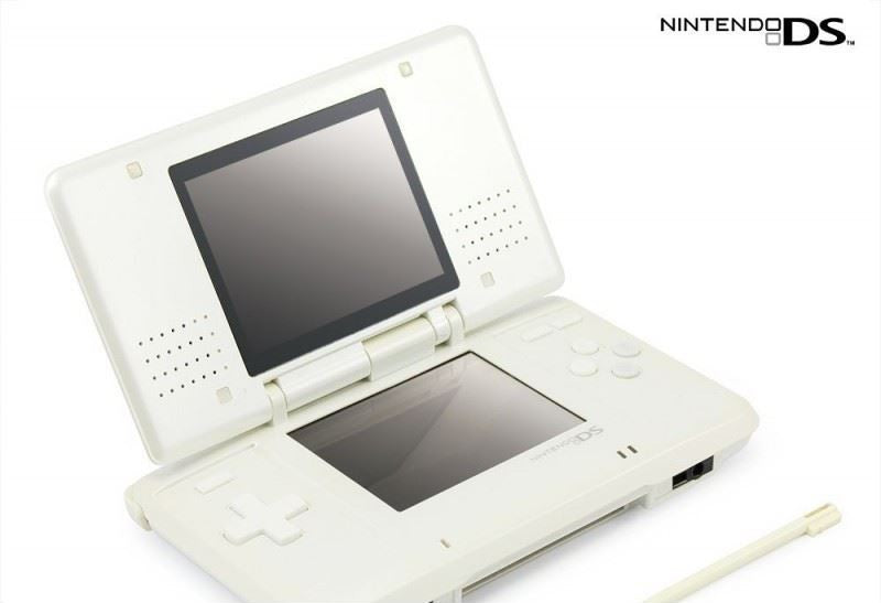 Konsole Pearl White + Netzteil (JP)