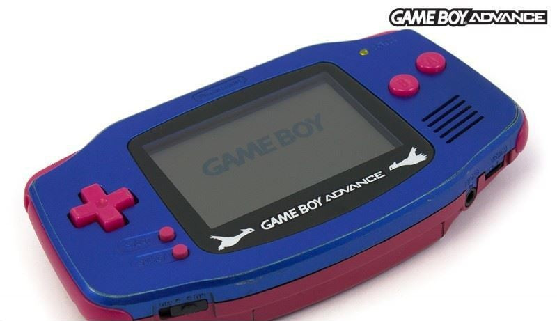 Konsole Pokemon Center Latios — Limited Edition
