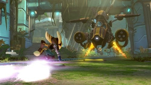 Ratchet & Clank: Full Frontal Assault / Q-Force (DE)