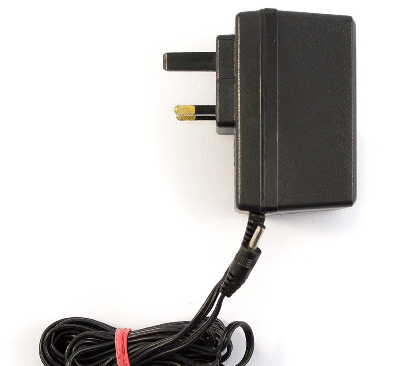 Original UK Netzteil / AC Adapter / PAG-1203 UK-Stecker