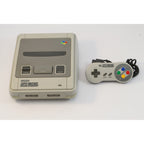 Konsole + Original Controller + Zubehör