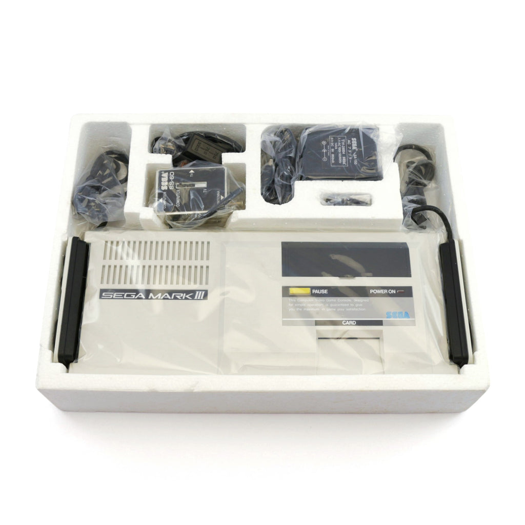 Sega Mark III - Konsole + 2 Original Controller + Zubehör (JP)
