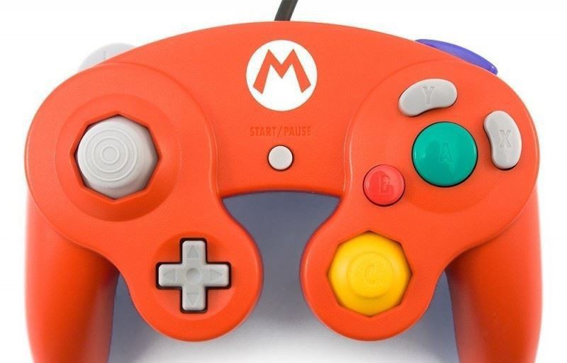 Original Nintendo Controller / Pad rot-blau Club Nintendo Mario Edition — rot-blau Club Nintendo Mario Edition