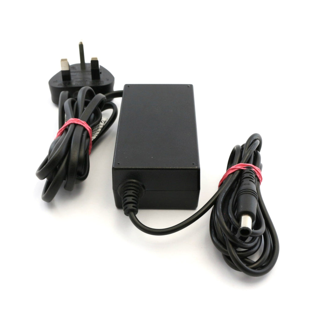 Original Samsung Notebook A3514-DPS AC Adapter 14V 2.5A UK Stecker [Samsung]