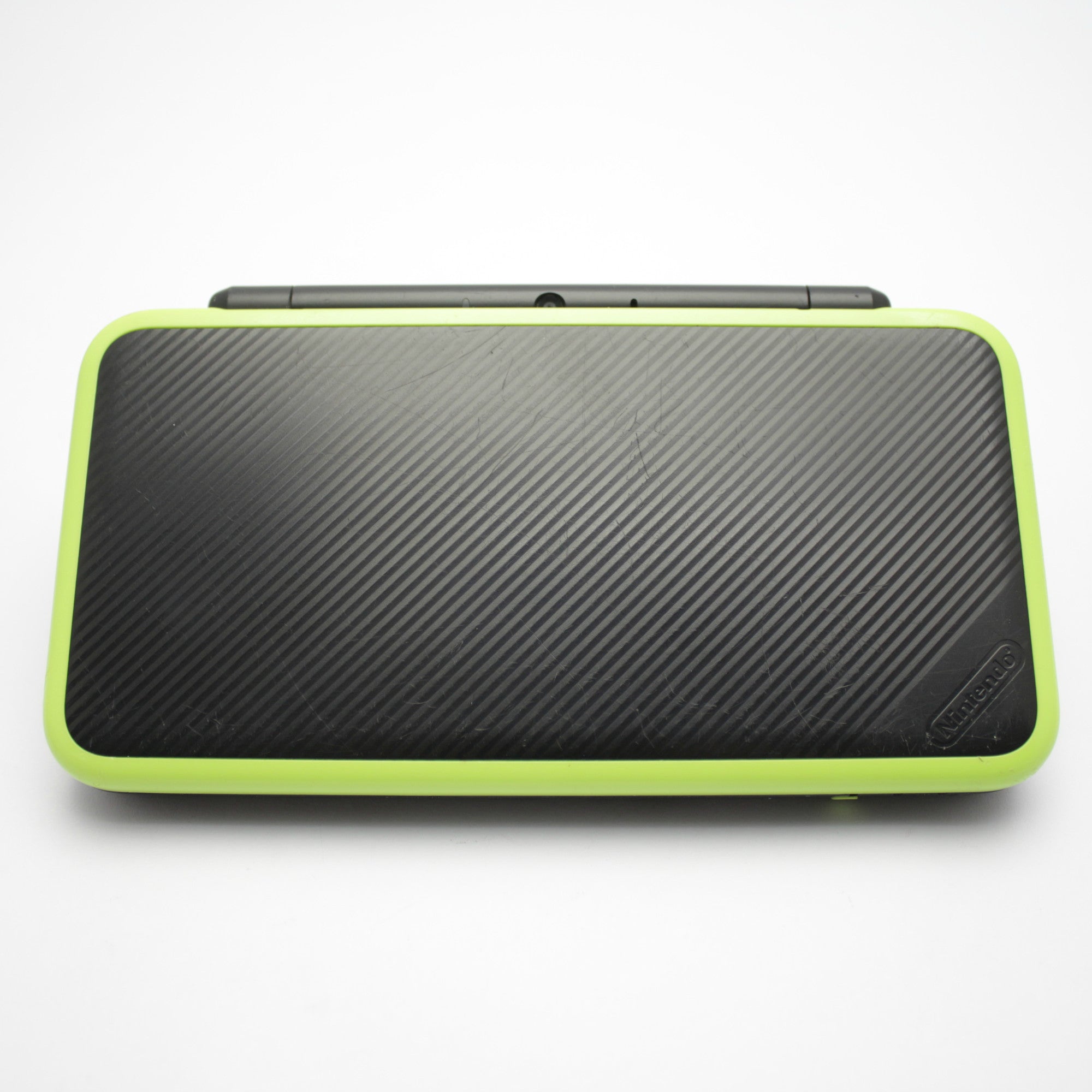 Konsole New 2DS XL schwarz/grün + Netzteil