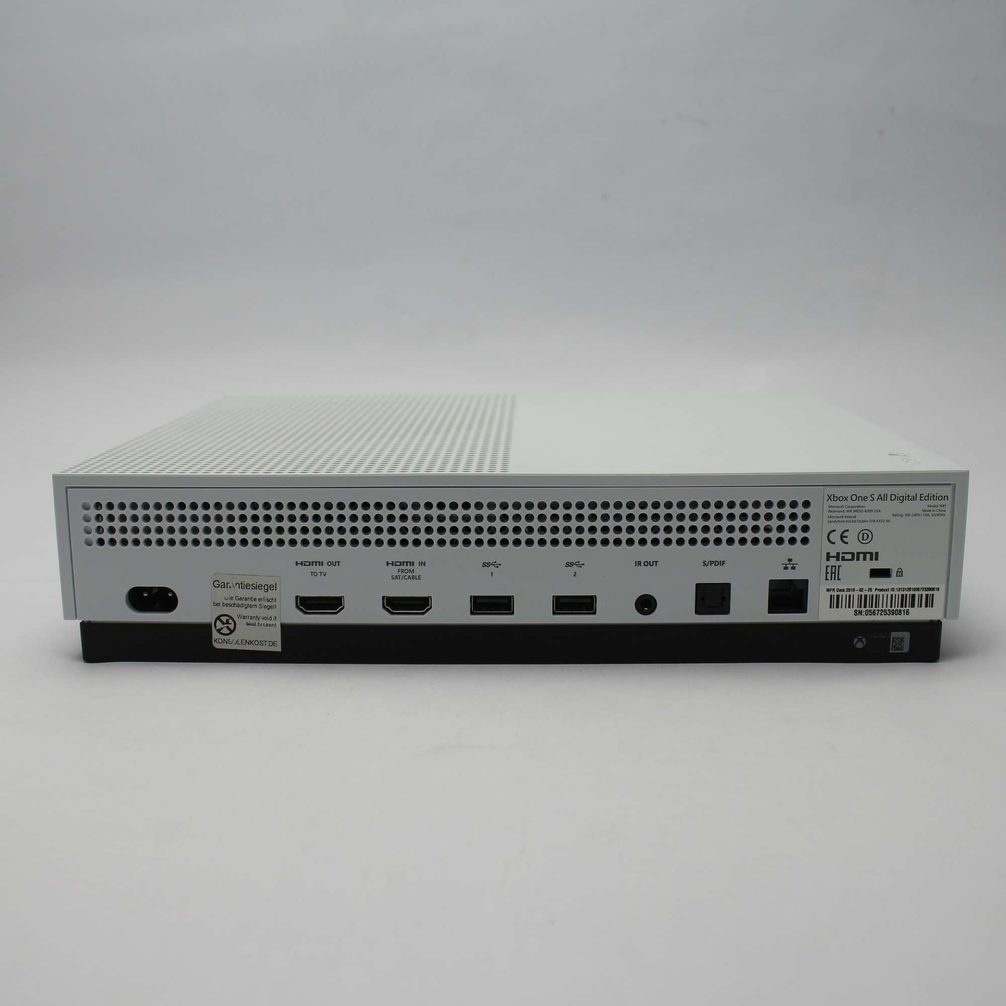 Konsole Slim 1TB + Spiele + Original Controller All Digital Edition