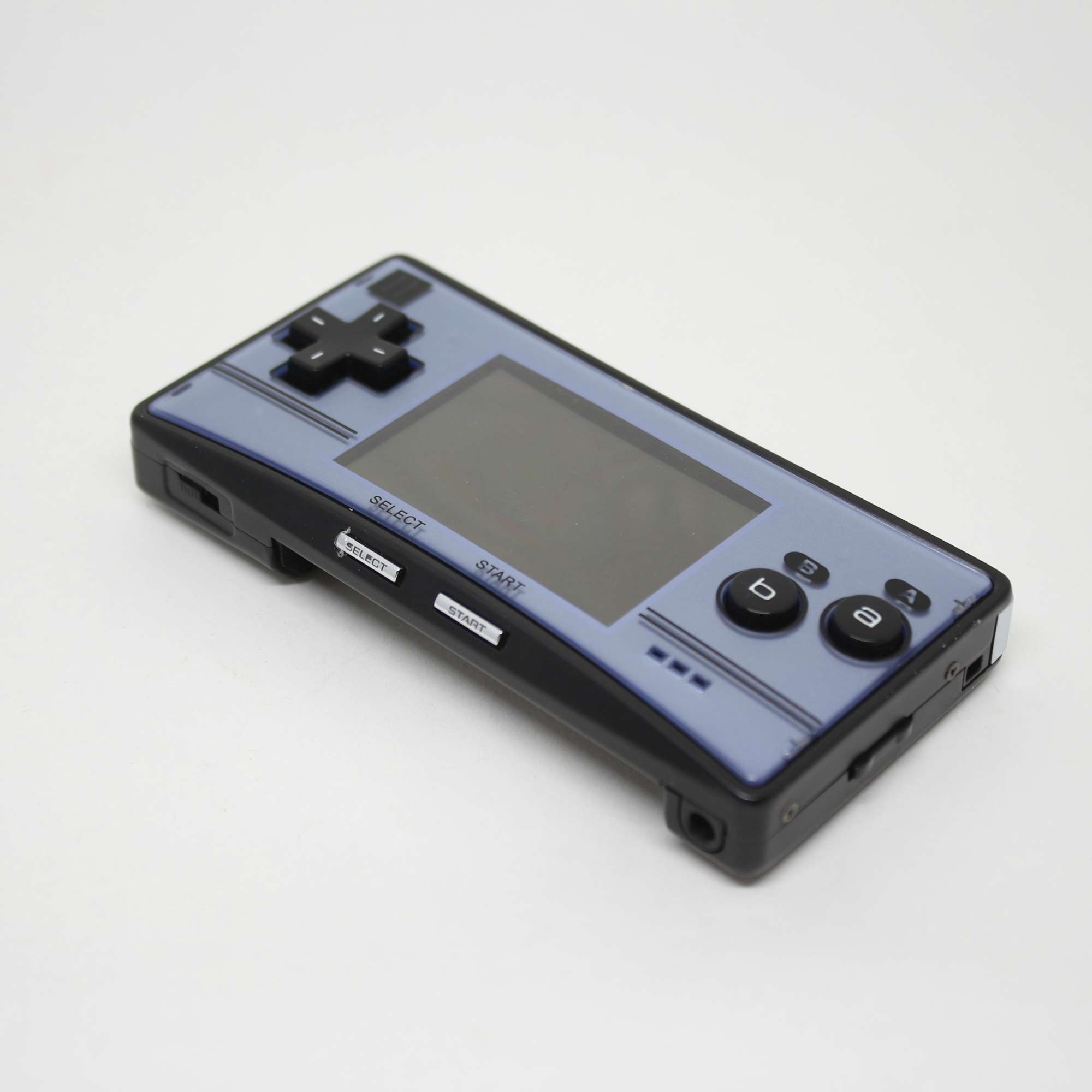 blau mit Famicom Pad II Curstom Faceplate + Netzteil