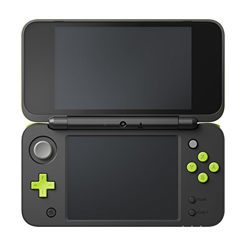 Konsole New 2DS XL schwarz/grün + Mario Kart 7 + Netzteil
