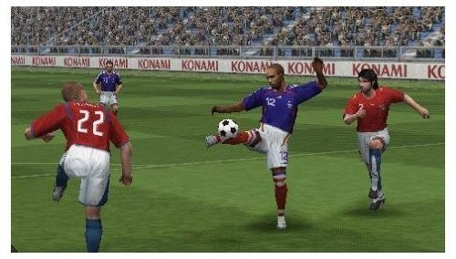 Pro Evolution Soccer 6 / PES 6