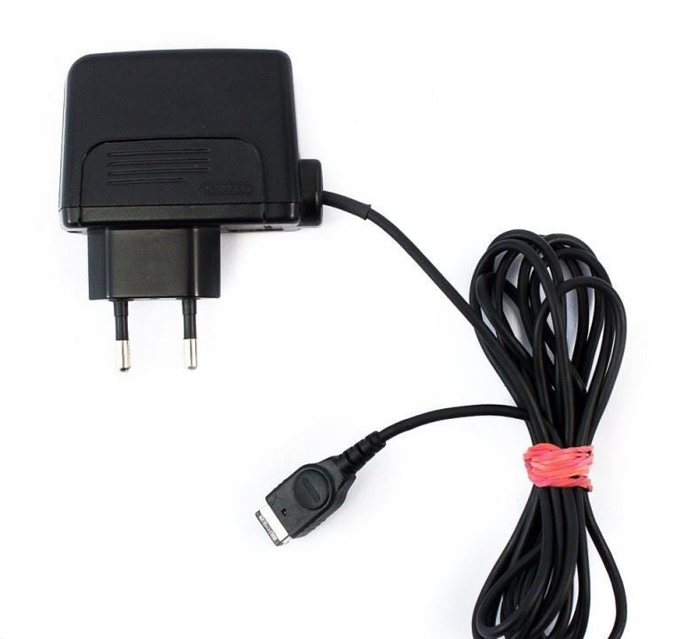 Original Netzteil / Ladegerät / Ladekabel / AC Adapter für GBA SP & DS