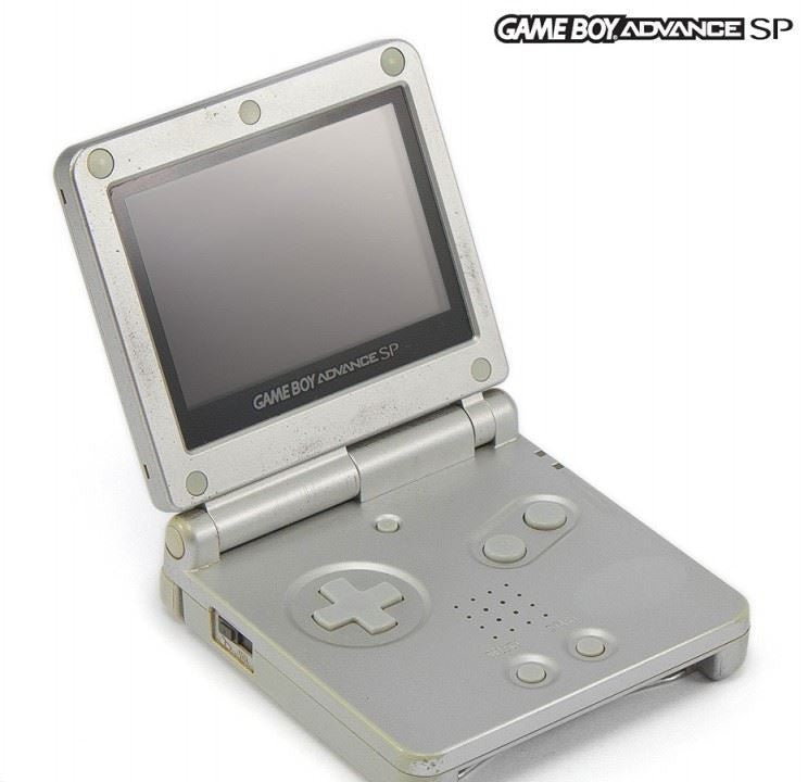 Konsole GBA SP silber + Netzteil