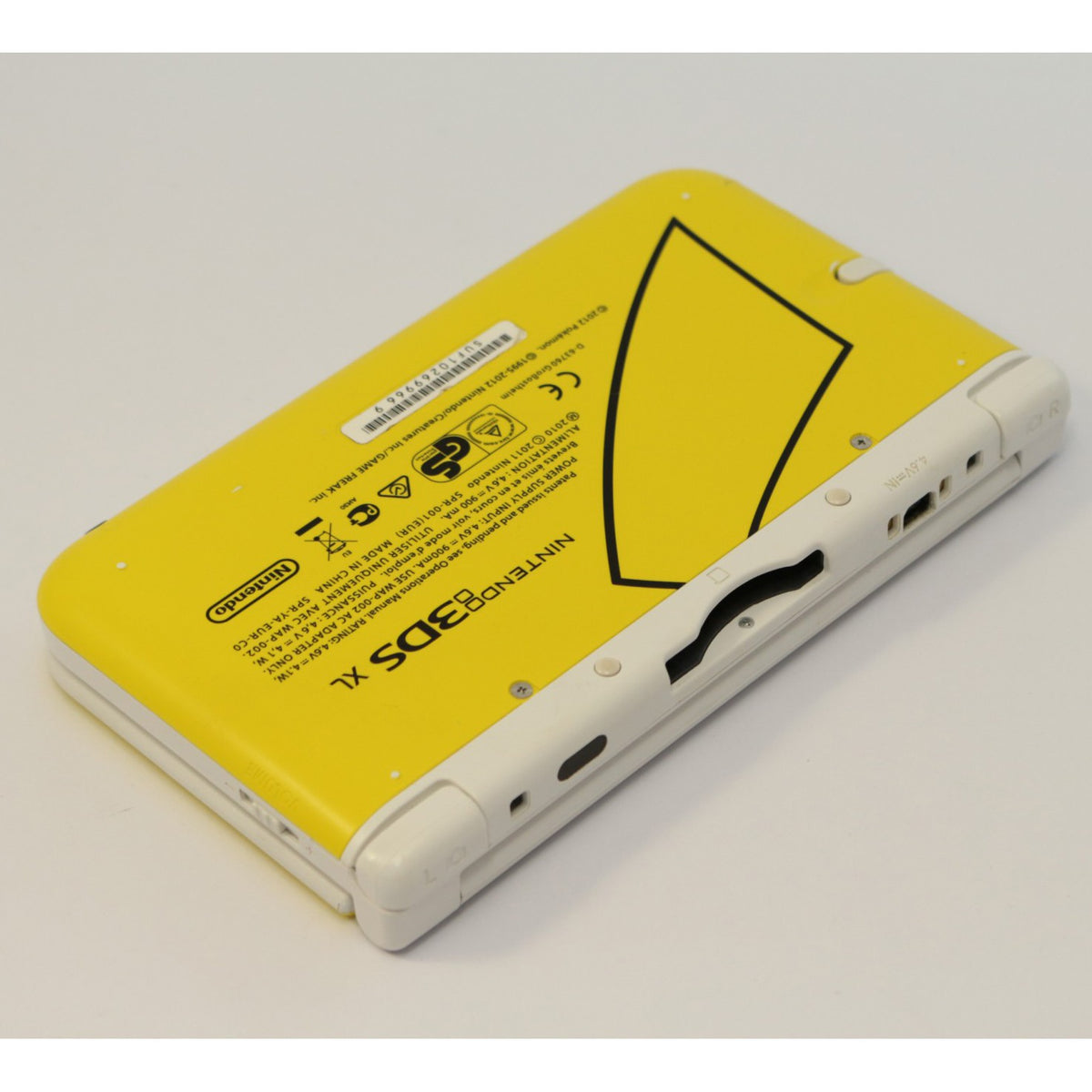 Konsole XL Pikachu Yellow gelb Edition + Netzteil