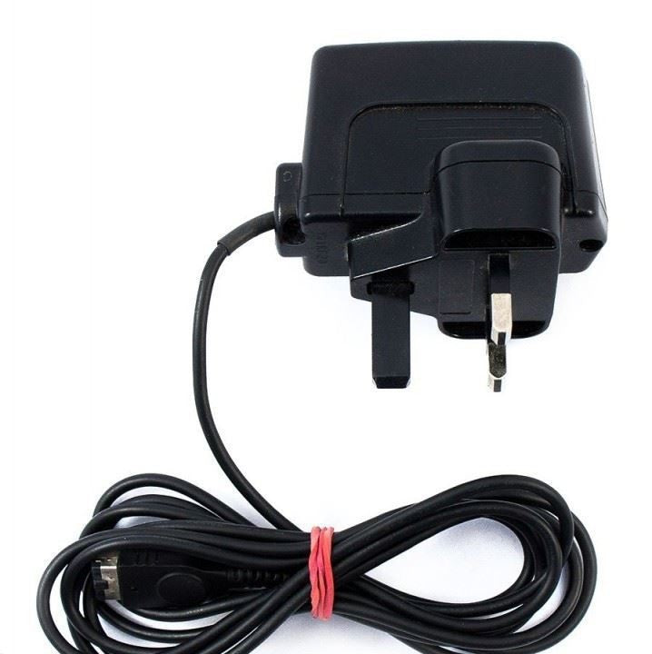 GBA SP Original UK Netzteil / Ladegerät / AC Adapter