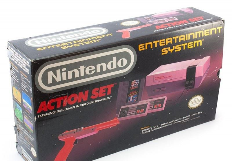 Konsole 60Hz Action Set + Spiel + 2 Original Controller + Zapper