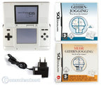 Konsole silber / platin + 2 DR. KAWASHIMA Spiele + Netzteil