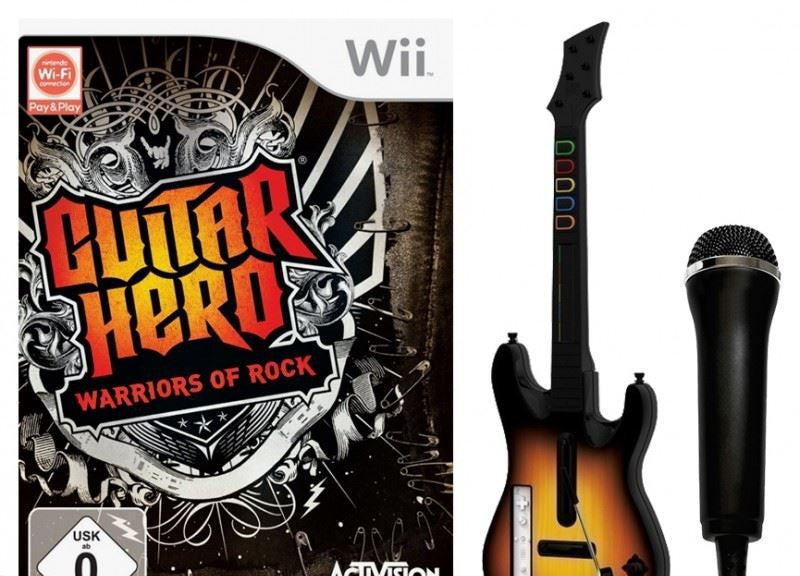 Guitar Hero: Warriors of Rock + Gitarre + Mikrofon
