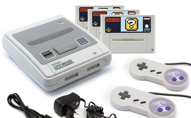 Konsole + 3 Gratisspiele + 2 Controller + Zubehör