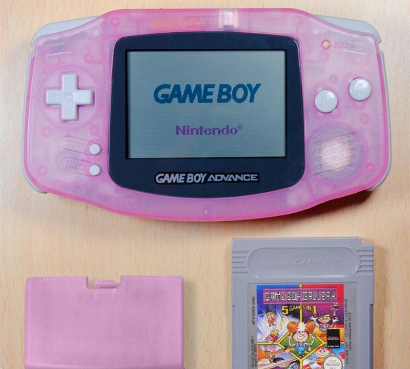 Konsole pink - rosa / Clear Red + Spiel GB Gallery 5in1