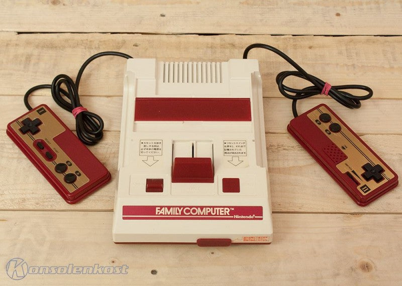 Konsole Family Computer + 2 Original Controller (JP)