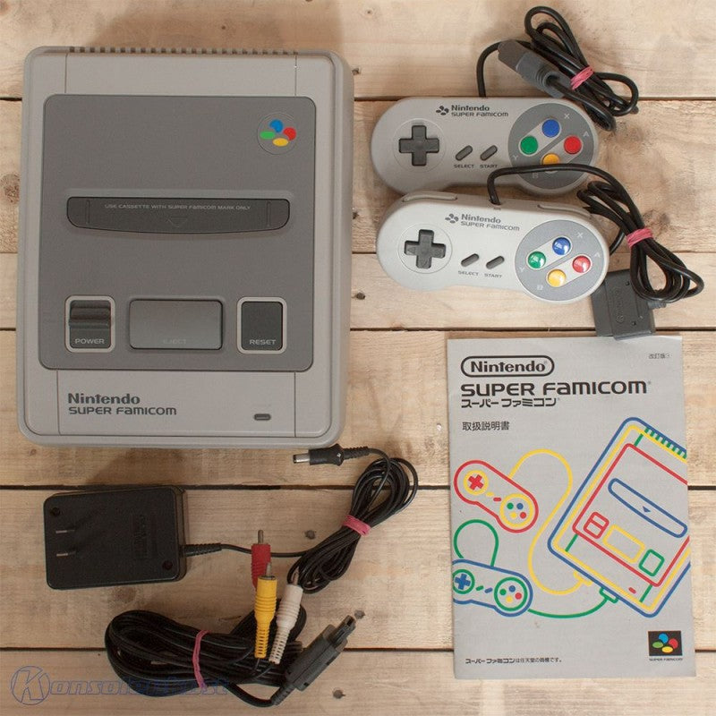 Konsole + 2 Original Controller + Zubehör (JP)