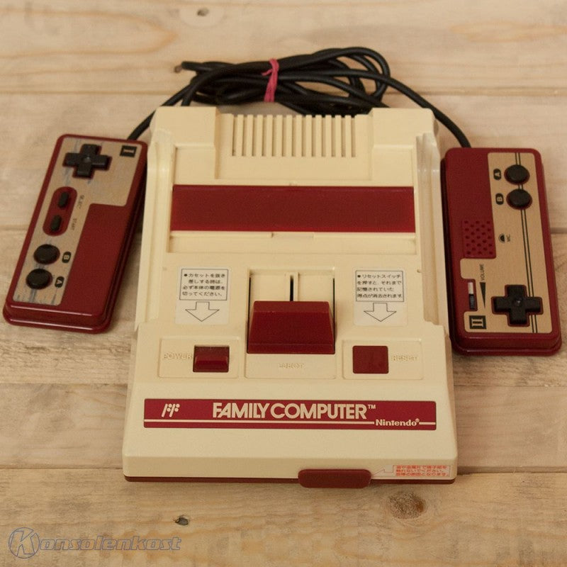 Konsole + 2 Original Controller (JP)