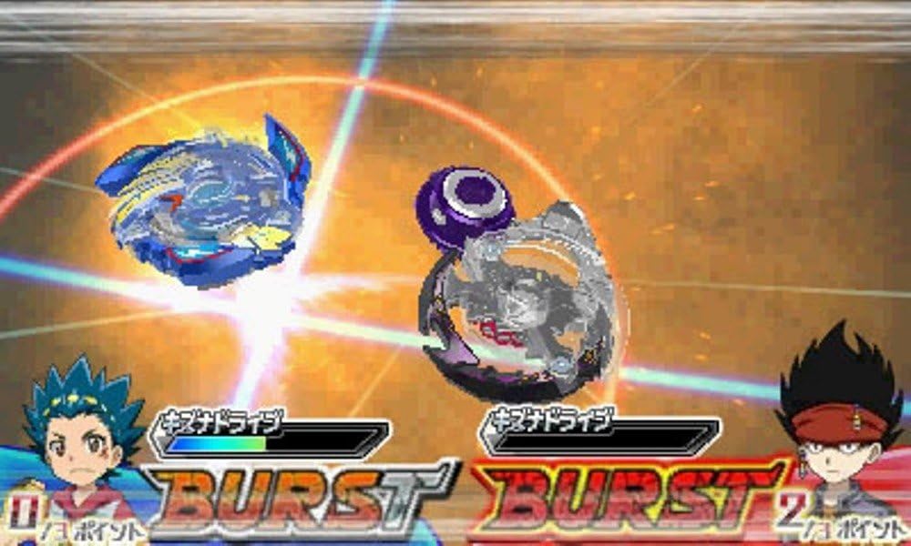 Zwei Beyblades kämpfen in einer Arena in Beyblade Burst, mit zwei Charakteren am unteren Rand.