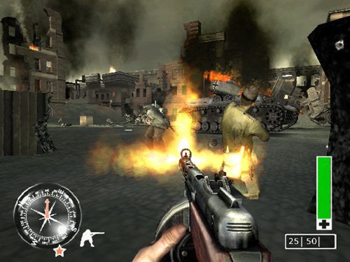 Eine Spielszene zeigt einen Soldaten, der auf einen brennenden Panzer schießt, während andere Soldaten kämpfen.