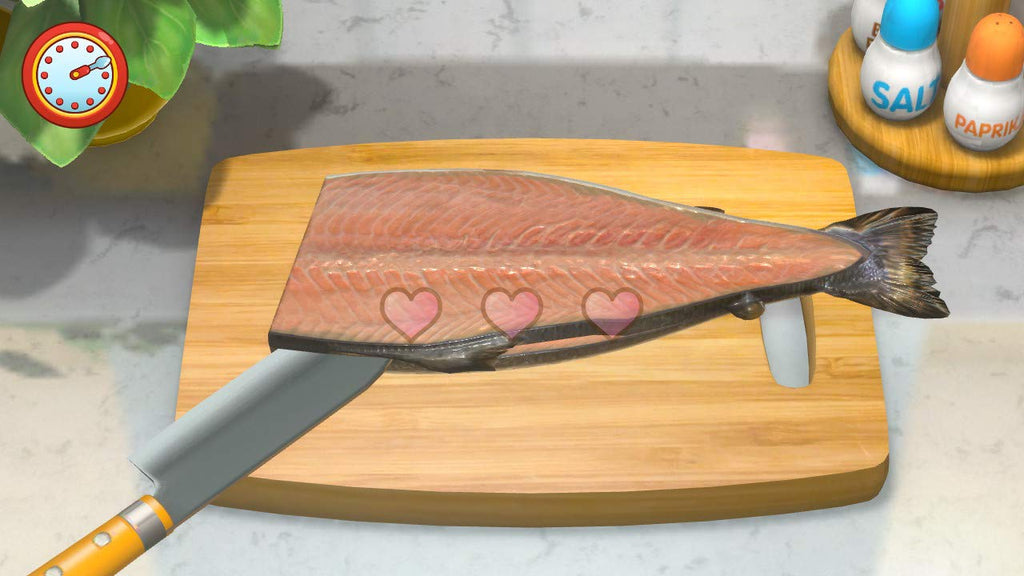 Ein Fischfilet liegt auf einem Schneidebrett und wird mit einem Messer bearbeitet, daneben Salz- und Paprikastreuer.