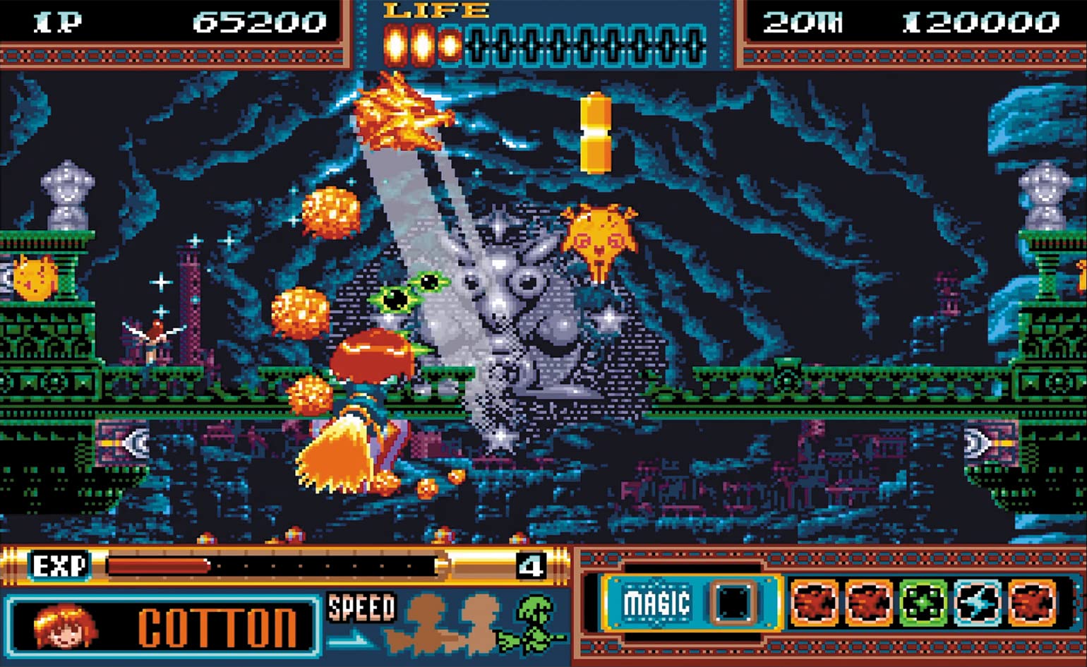 Eine Spielszene aus Cotton 16Bit Special Pack Limited Edition zeigt die Hexe in einem dunklen Dungeon, die Gegner angreift.