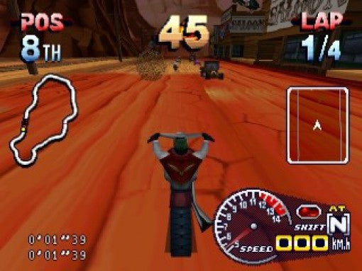 Ein futuristisches Motorrad fährt in Explosive Racing auf der PS1 über eine rote Wüstenstrecke.