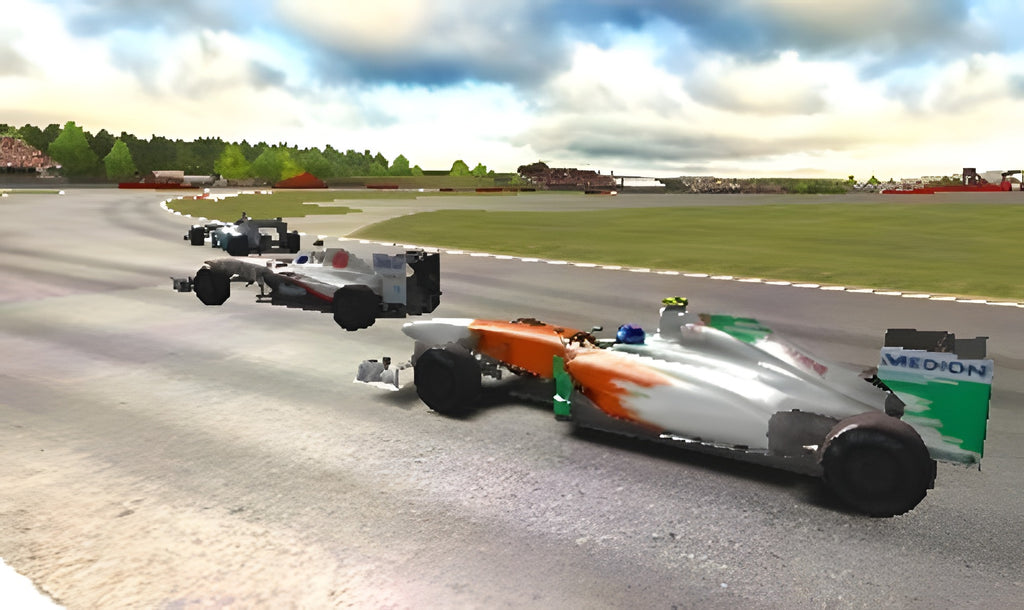 Zwei Formel-1-Wagen überholen sich in F1 2011 auf einer Rennstrecke.