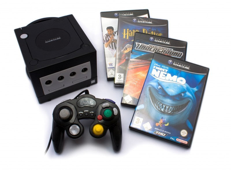 Konsole schwarz + 4 Spiele + Controller