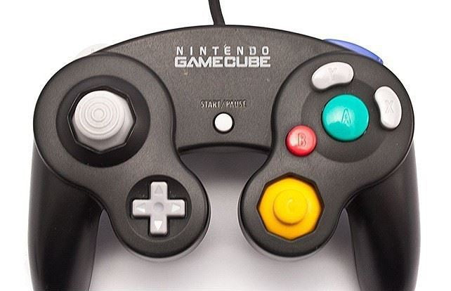 SA 637: Original Nintendo Controller / Pad schwarz DOL-003 SONSTIGES