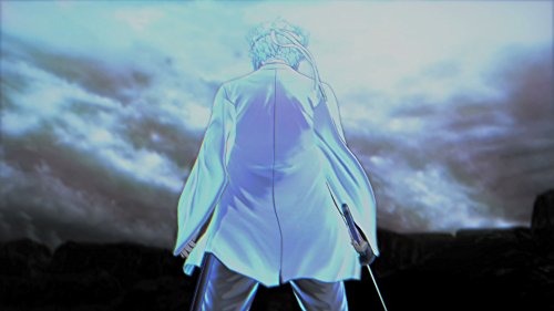 Eine Figur steht in Gintama Ranbu AV Edition mit dem Rücken zum Betrachter vor einer Wolkenkulisse.