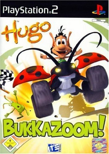 Hugo Bukkazoom! für PlayStation 2 zeigt Hugo auf einem Käfer-Kart und das USK ab 6 Siegel.