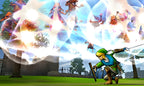 Link greift in Hyrule Warriors: Legends mehrere Gegner mit einer weitreichenden Attacke an.