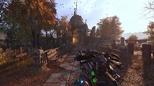 In Metro Exodus Complete Edition blickt der Spieler mit einer Armbrust auf einen verwilderten Friedhof.