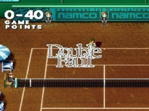 Eine Tennisspielszene mit der Anzeige 'Double Fault' und dem Spielstand 0-40 Game Points.