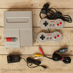 Konsole Top Loader Family Computer + 2 Original Controller (JP)