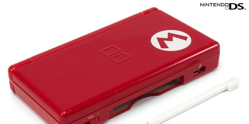 Konsole inkl. Netzteil rot Mario Red — Limited Edition