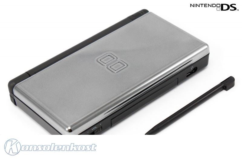 Konsole + Netzteil schwarz Club Nintendo Japan Premium [Platinum]