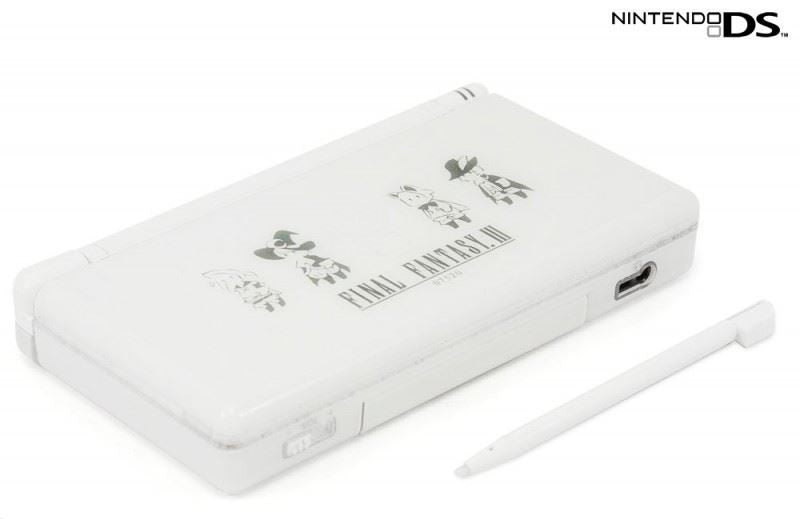 Konsole weiß Final Fantasy III + Netzteil — Limited Edition