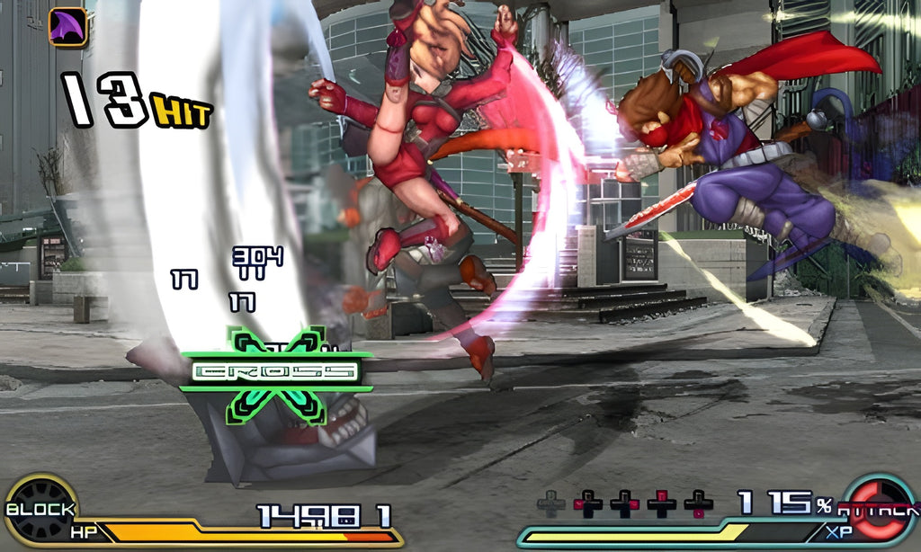 In Project X Zone 2 kämpfen zwei Charaktere mit Schwert und Tritt in einer Stadtkulisse.