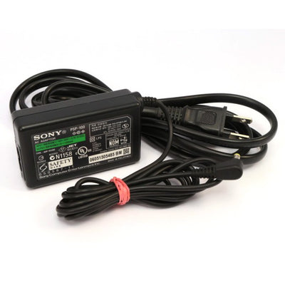 Original US Netzteil / Ladegerät / Ladekabel / AC Adapter PSP-100