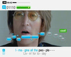 Eine Spielszene zeigt John Lennon mit Noten und Liedtext zu 'Imagine all the people'.