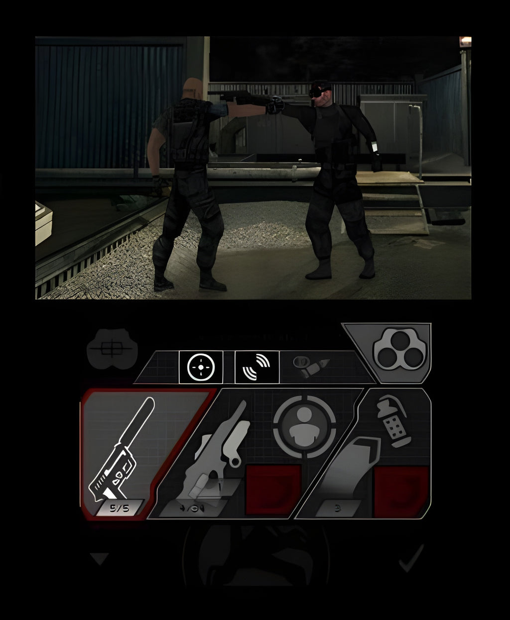 In Splinter Cell: 3D kämpft Sam Fisher gegen einen Gegner auf einem Dach.