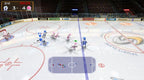 Ein Eishockey-Spiel auf einer weißen Eisfläche, bei dem Comic-Charaktere in blauen und pinken Trikots um den Puck kämpfen.
