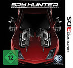 In Spy Hunter fährt ein rotes, bewaffnetes Auto mit blauen Flammen aus dem Auspuff auf einer Bergstraße.