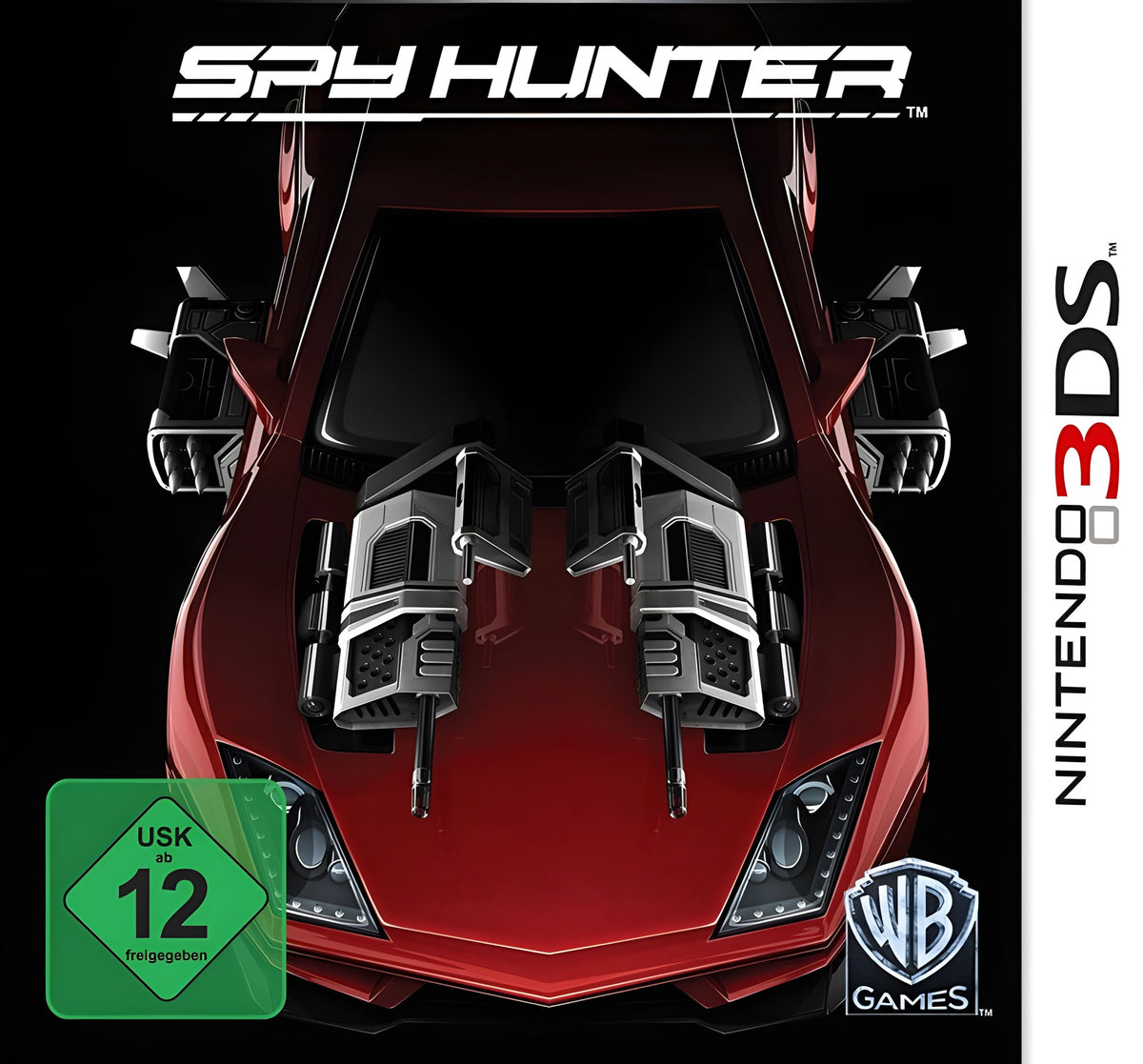 In Spy Hunter fährt ein rotes, bewaffnetes Auto mit blauen Flammen aus dem Auspuff auf einer Bergstraße.