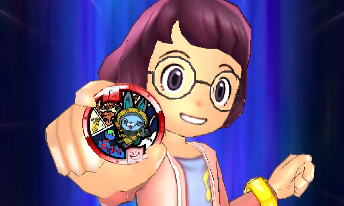Ein Mädchen mit Brille hält in Yo-Kai Watch 3 eine Yo-Kai-Medaille in die Kamera.